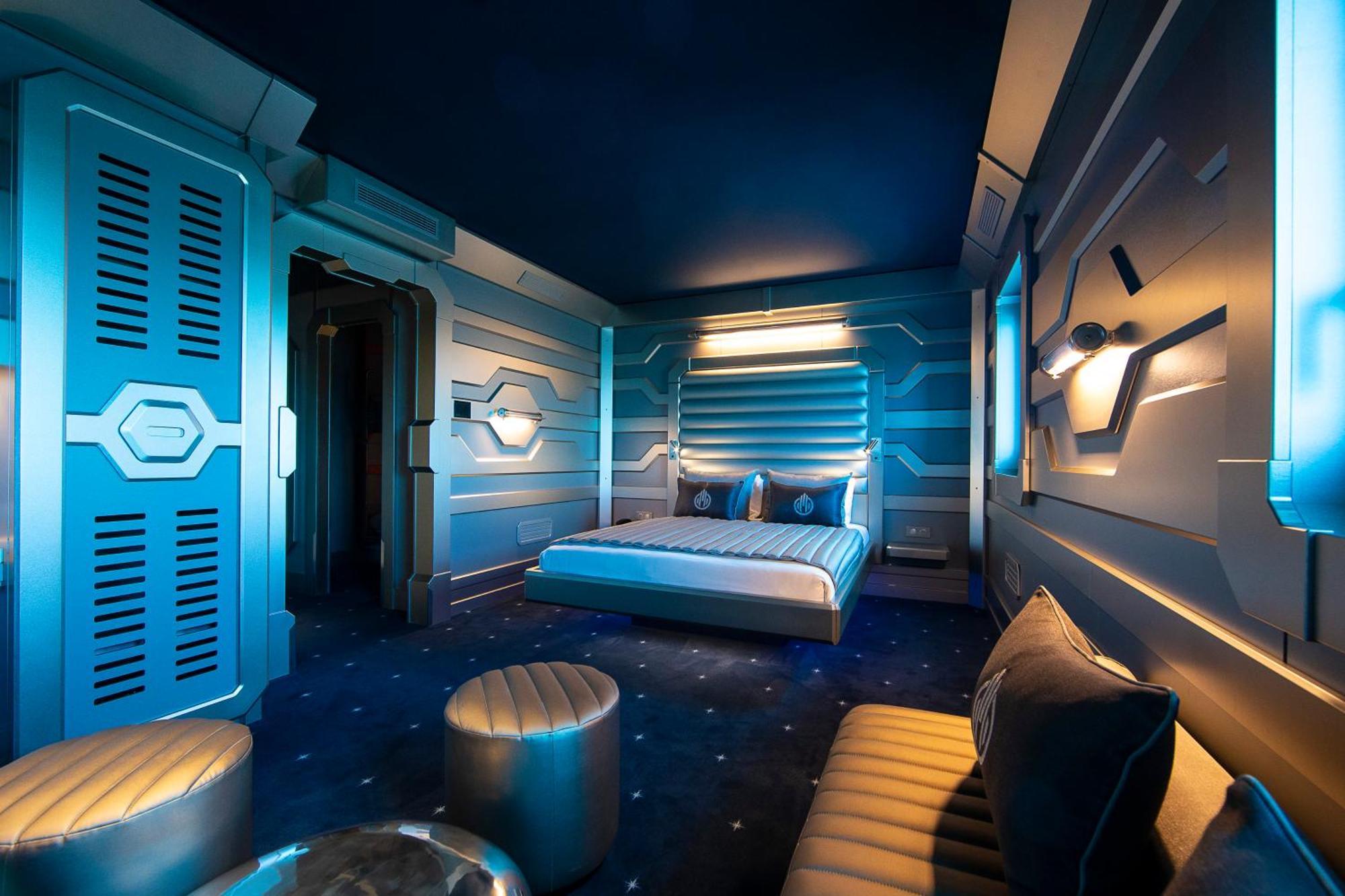 Hotel Station Cosmos Chasseneuil-du-Poitou Kültér fotó